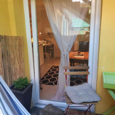 Fassbinder Klause Mit Mini-Terrasse Apartment Sankt Veit an der Glan Exterior foto
