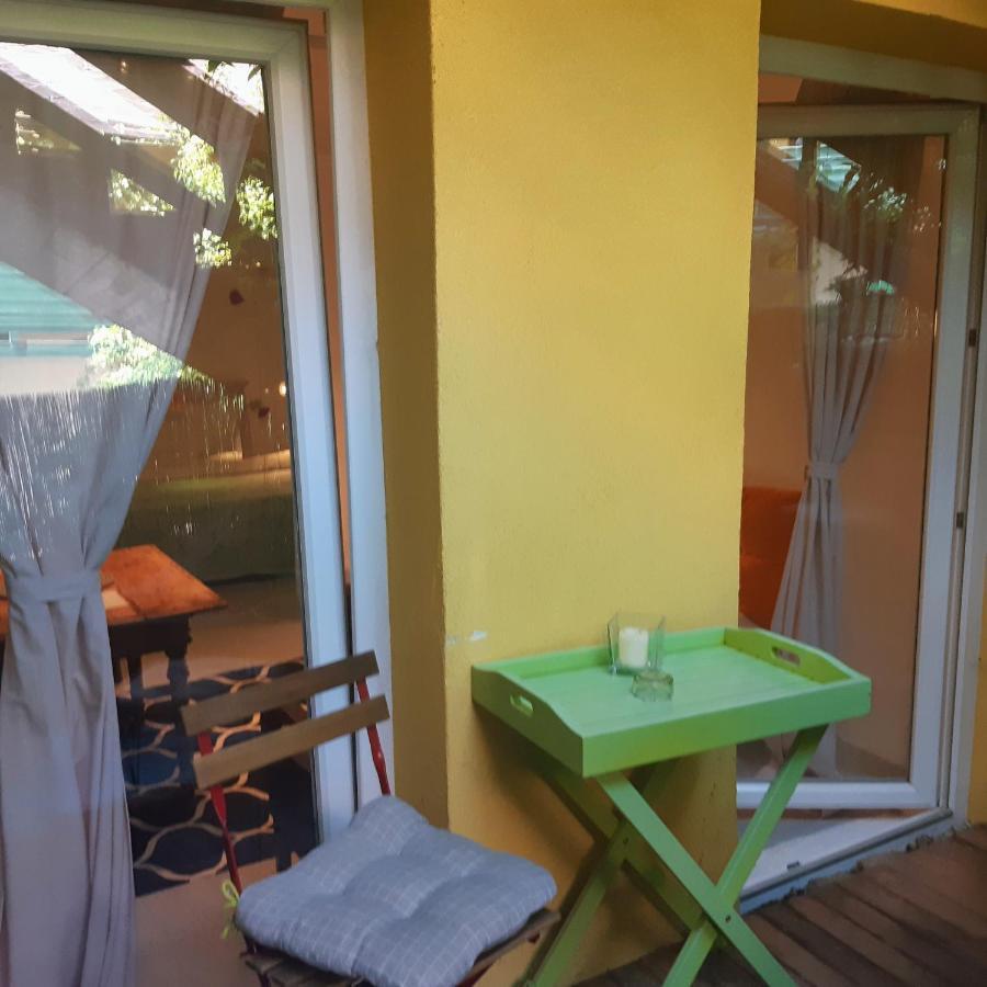 Fassbinder Klause Mit Mini-Terrasse Apartment Sankt Veit an der Glan Exterior foto